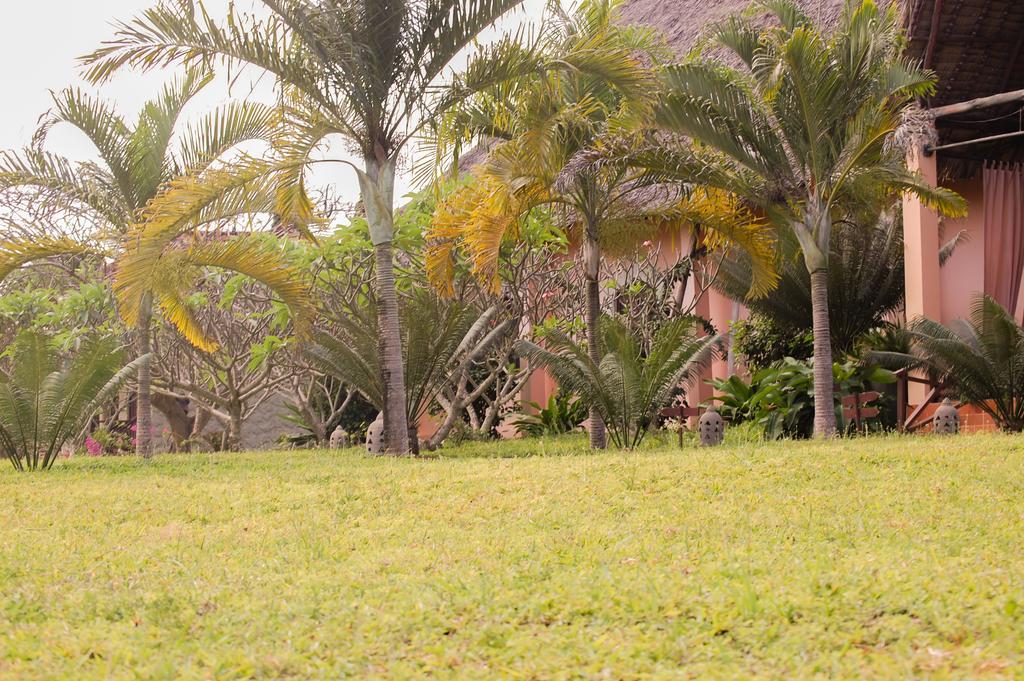 Swahili Beach Resort 3*