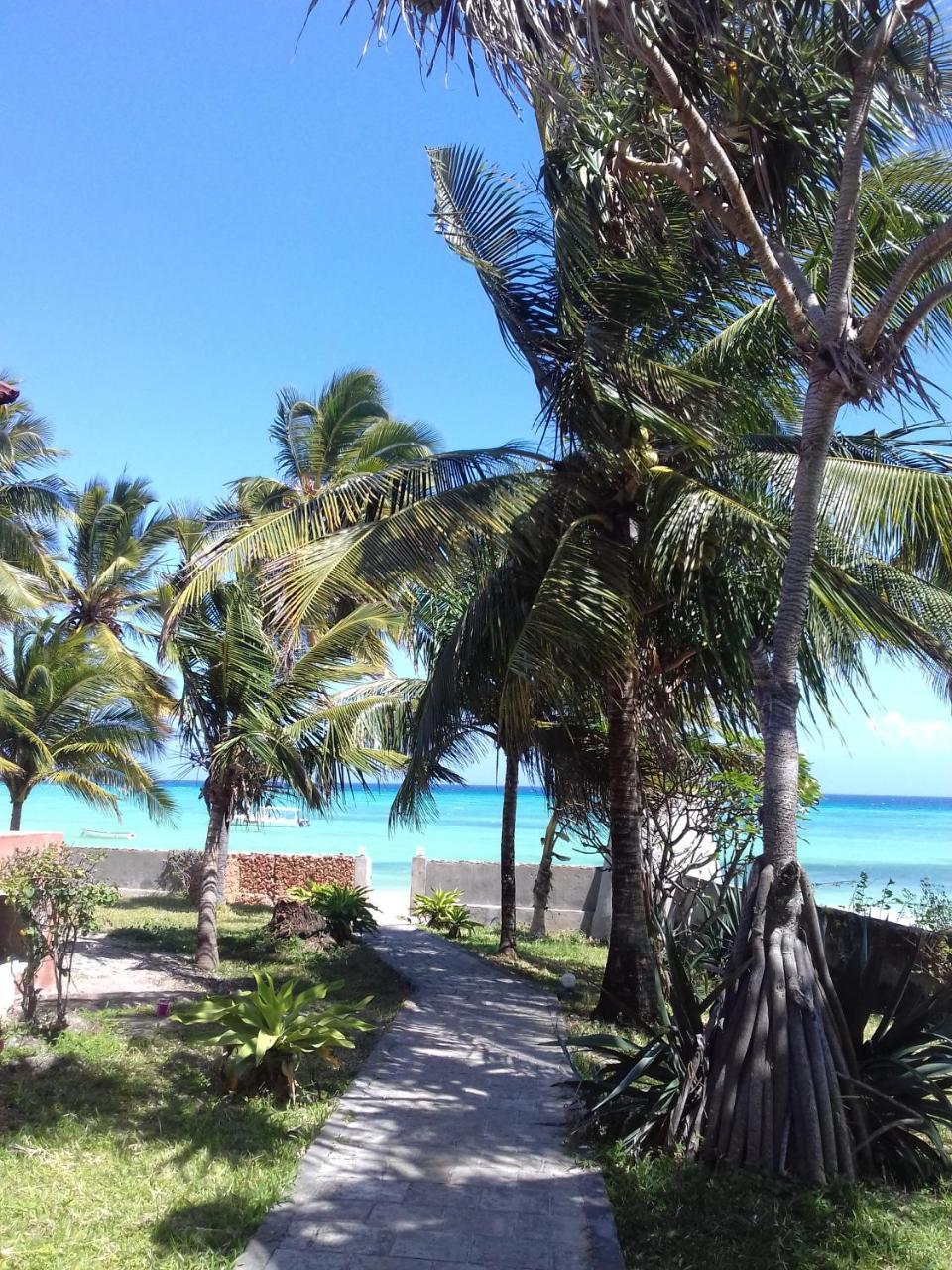 Resort Swahili Beach 3*