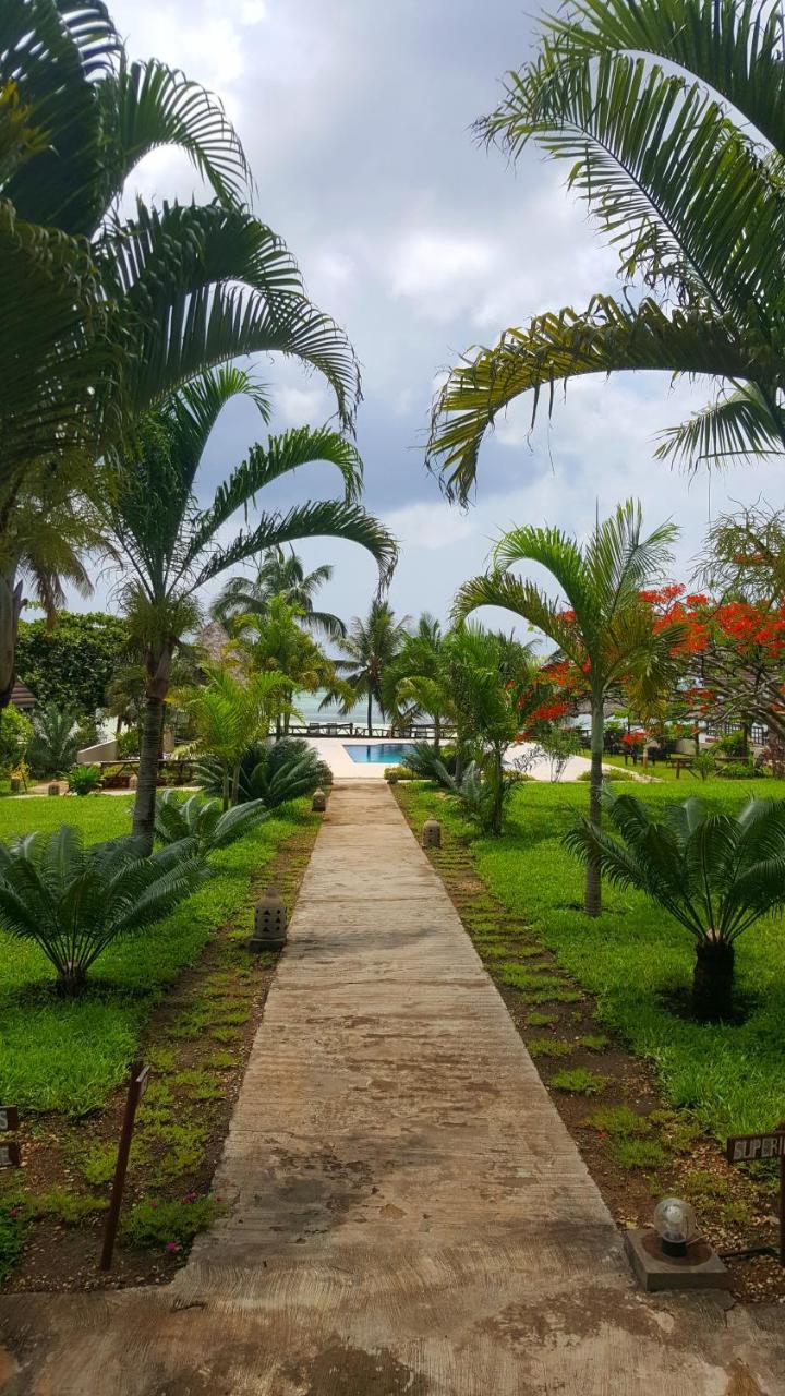 Resort Swahili Beach